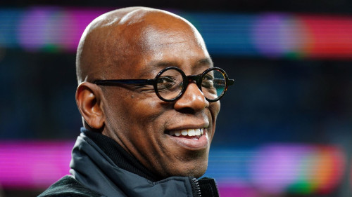 Ian Wright cảnh báo ngôi sao của Pháo thủ có thể mất vị trí đá chính vào tay đồng đội